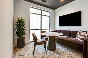 Co-working lounge